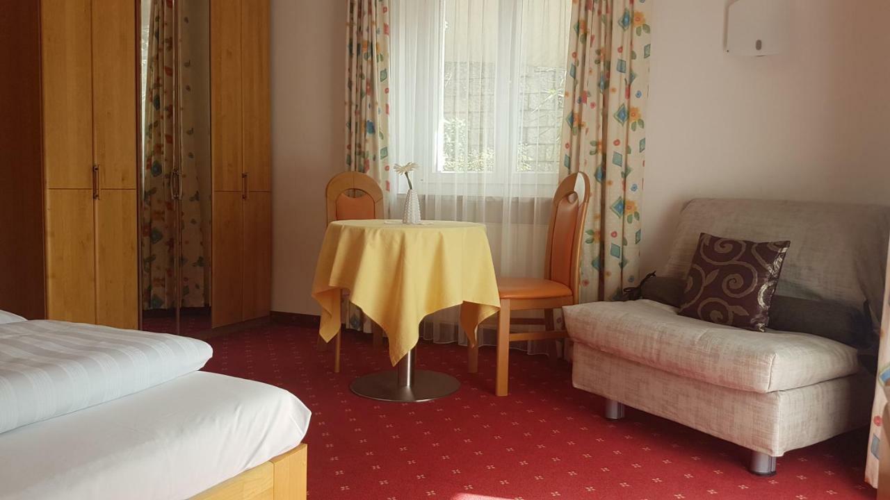 Garni Dornach Hotel Schenna Exterior photo